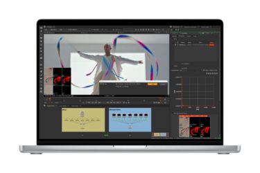 新型MacBookプロ、11日発売　最新半導体搭載、エアも　米アップル