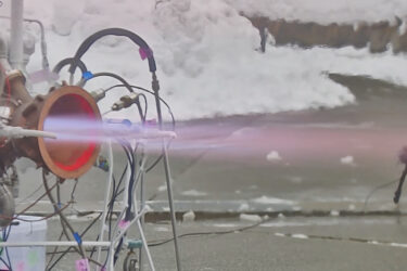 荏原、電動ターボポンプ搭載の液燃エンジンで着火試験に成功　再使用ロケット実現へ前進