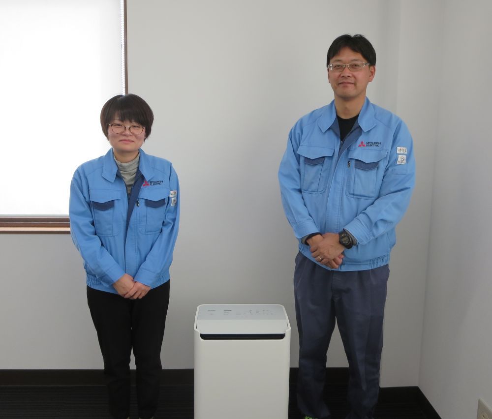 三菱電機ホーム機器の藤田さん（右）と中里さん