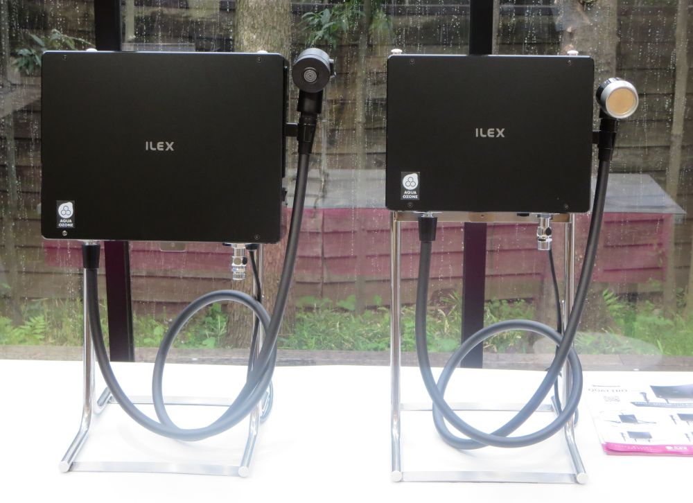 アイレックスと共同で開発した「QUATRO +Plus」