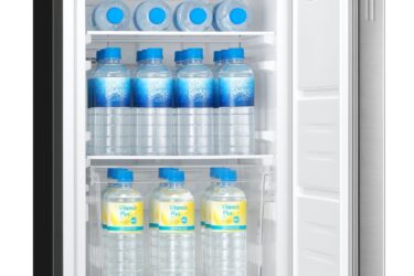 シャープ、「アイススラリー冷蔵庫」学生向けレンタル開始　暑熱対策をサポート