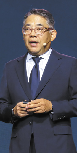 日本戦略を語る三澤社長