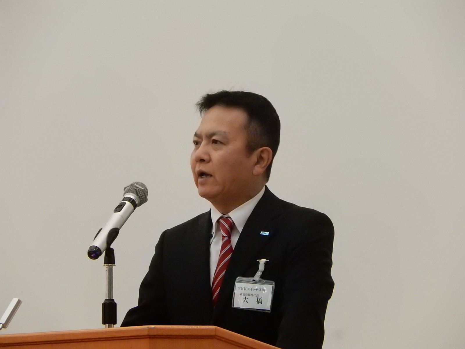 NKK基本方針を説明する大橋社長