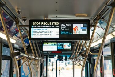 日立、公共交通のデジタル変革後押し　運行管理システムの米企業を買収　