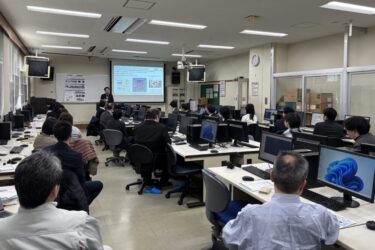 【九州・沖縄地区特集】有明高専、教員向けサーキットデザイン研修　塗り絵で集積回路レイアウトを体験