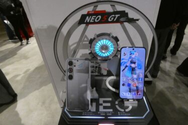 ZTE、ゲーム用スマホ発売　独自AIも搭載