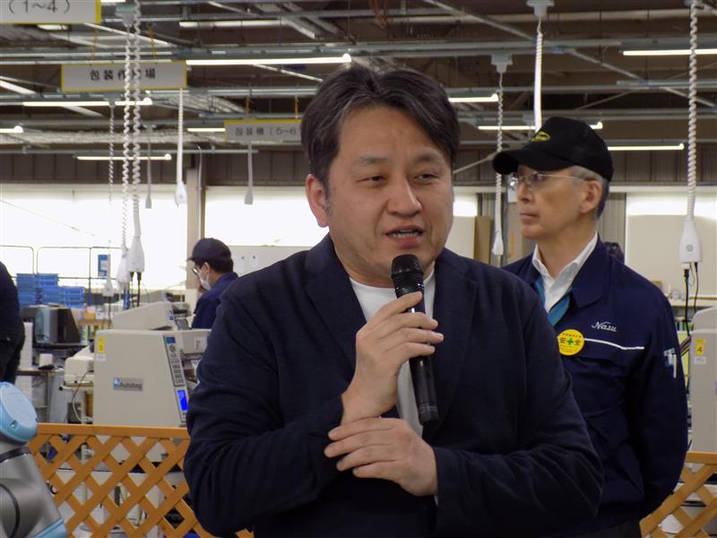 説明するThinkerの藤本社長 