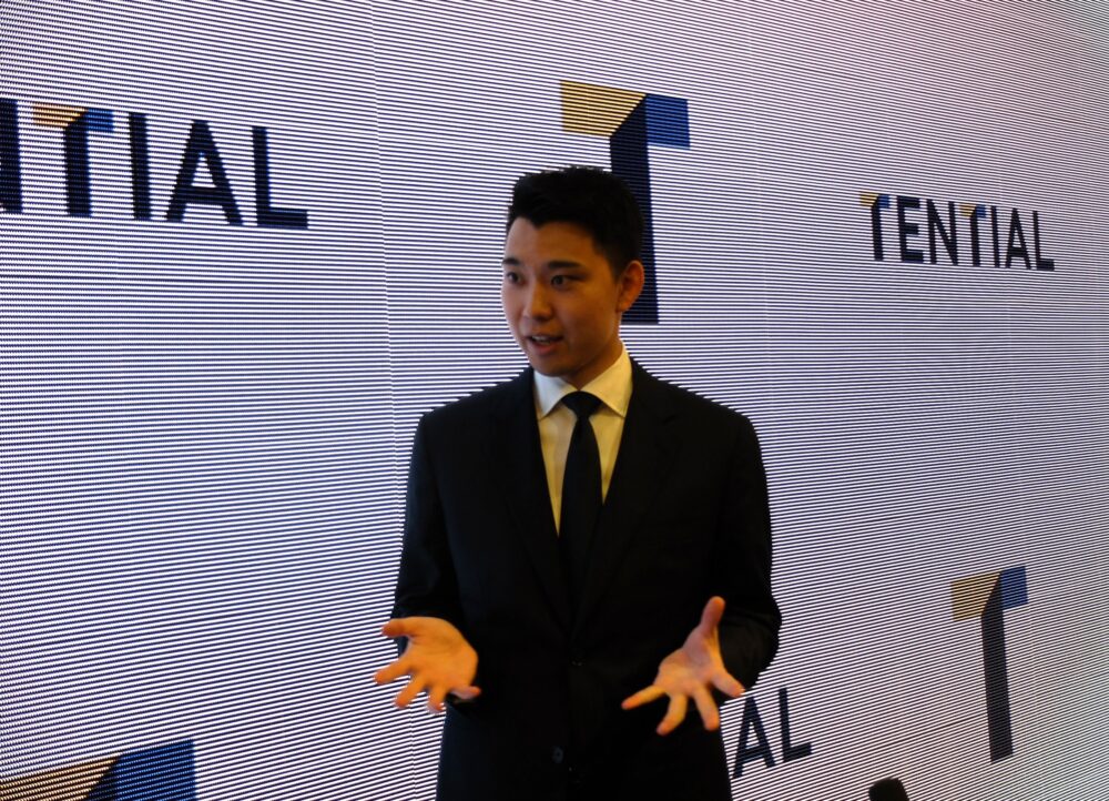 取材に応じる中西CEO