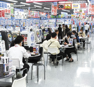 新生活の追加購入やエアコンの販売が好調（ヨドバシカメラマルチメディア仙台）