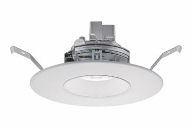 施工負担を大幅軽減、「リニューアル ダウンライト」発売　LED化を加速　パナソニック エレクトリックワークス