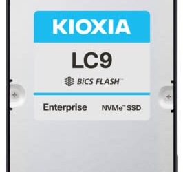 SSD、200TB超の大容量時代へ　マイクロンに続きキオクシアも投入