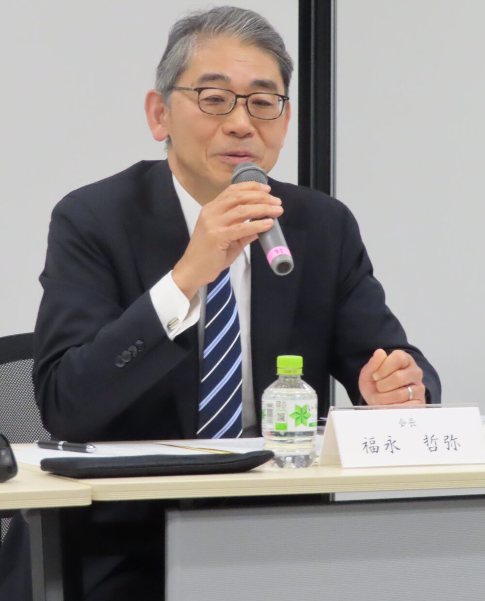 JISAが「AI共生宣言」　情報サービス産業の指針示す　AI時代の社会構造構築へ