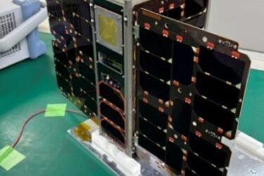 九州工業大の天体観測用超小型衛星が完成、来月10日打ち上げへ