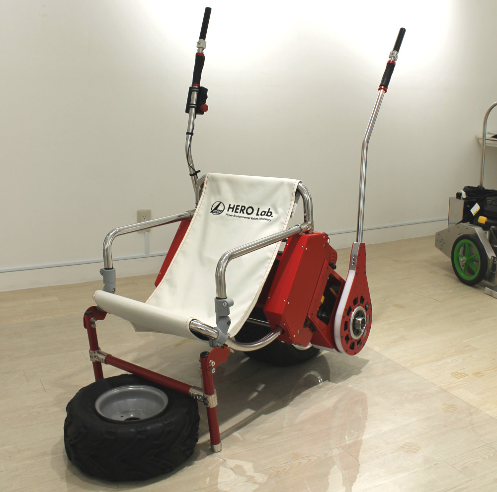 ねこ車型ロボット「NekoQ」