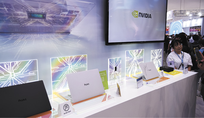 【AI PC、法人端末の刷新進む】AI PC、半導体・ソフトが主戦場　AMD、ローカルAIで攻勢　NPU･SSDで基盤進化