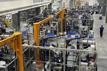 安川電機、新ロボット工場を公開　フィジカルAIで市場開拓へ