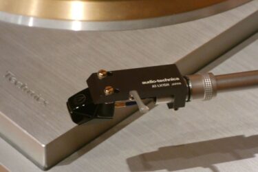 オーディオテクニカ、鉄芯型MCカートリッジ新製品　新開発シバタ針で音質向上　