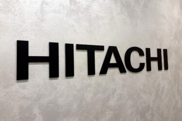 日立とオープンAI、連携を本格化　先進AIで基幹システム刷新とセキュリティー強化へ