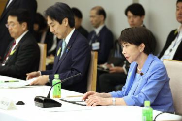 戦略投資で「強い経済」実現　名目3％超成長、早期定着へ　財政運営を抜本転換・骨太原案