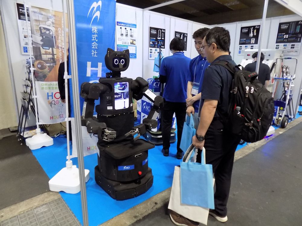 HCIが自社開発した「ロボボにゃん」なども注目を集めた