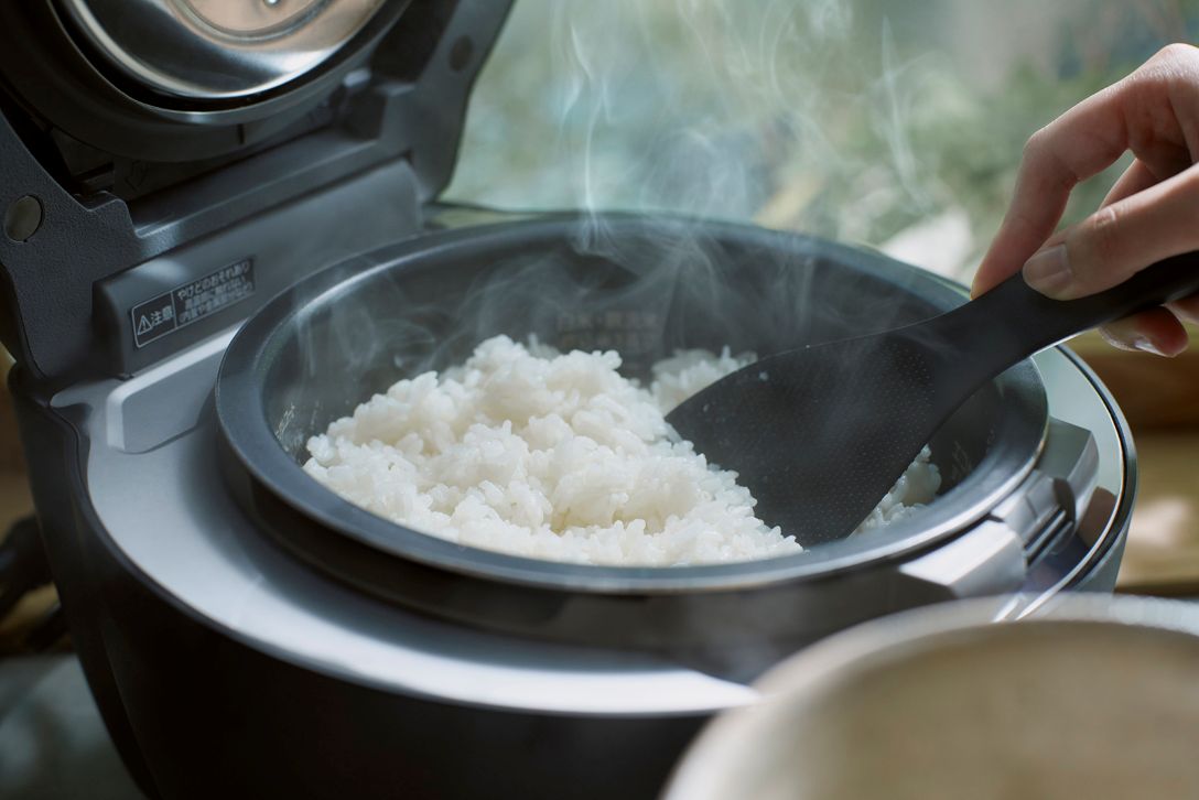 炊飯中のお米の状態を見極め、そのお米に合わせた最適な炊き上げを実現
