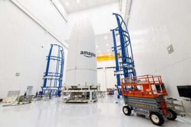 アマゾン、直接通信衛星5105基の打ち上げ計画申請　スマホ向けサービス拡充へ