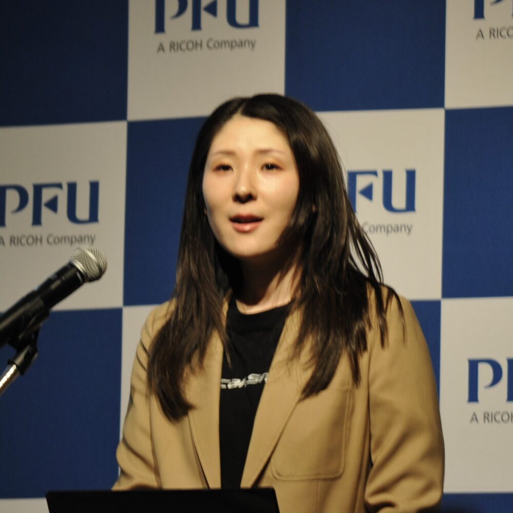 商品企画を担当した三浦氏