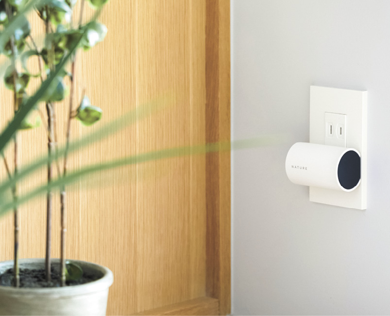 部屋のコンセントに挿すだけで、電気の流れを把握できるHEMS機器