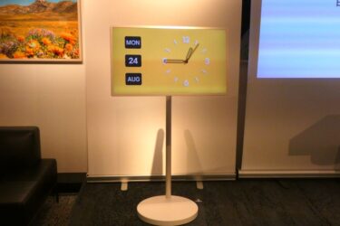 LGエレ、「LG StandbyME」シリーズを日本に投入　内蔵バッテリーで約4.5時間駆動