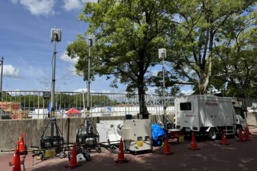 NTTドコモ、サマーソニック大阪で通信混雑対策強化　通信容量3倍の新基地局設備を初投入