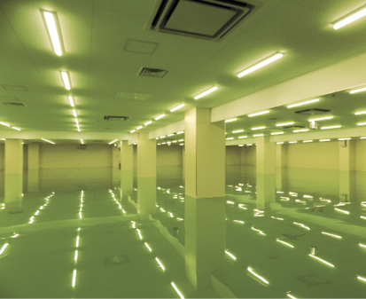 公開された工場内