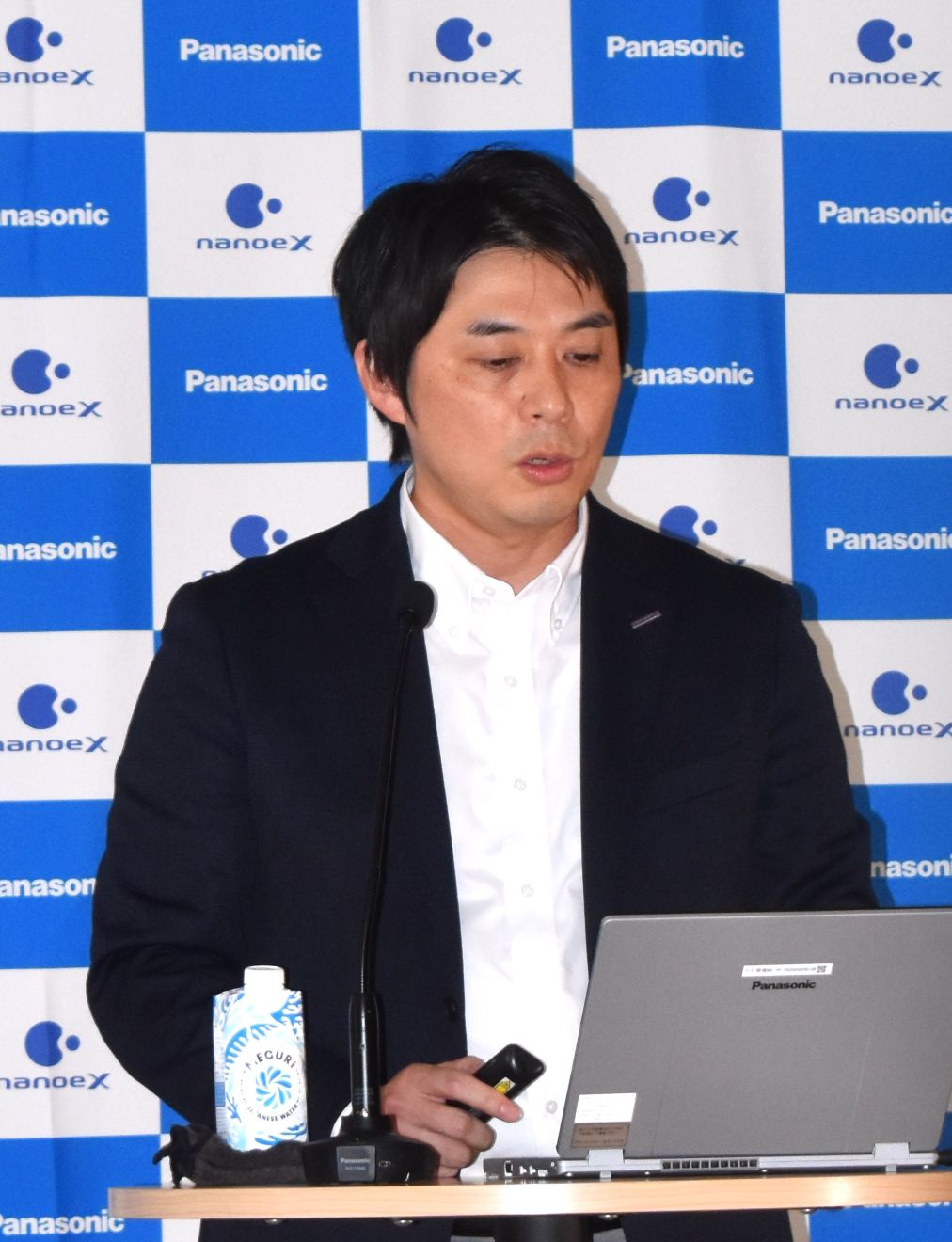 グローバルにナノイーX技術の普及を目指したいと話す大江部長
