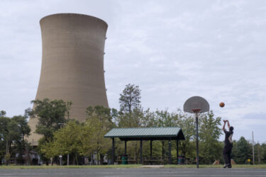 米、火力発電の排出規制撤廃　バイデン前政権から転換