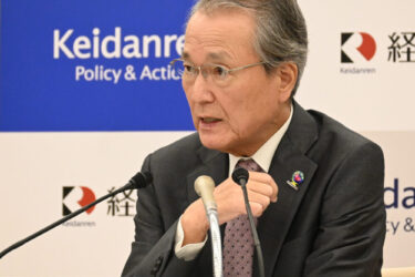 法人増税「賛成できない」　経団連会長　消費減税代替論をけん制