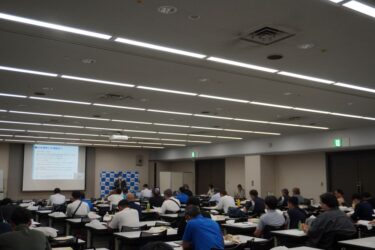 アトムチェーン本部がFC会議　井坂相談役、セールスなしでも売れる仕組み紹介