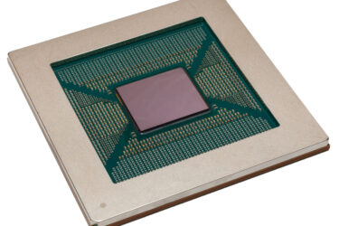 PFNのAI半導体「MN-Core 2」次世代電池材料など探索可能に