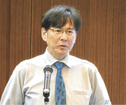 伊藤新代表は「学んだ内容を生かし、グループ全体に貢献していく」と意気込みを語った
