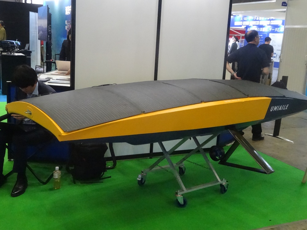 UMIAILEの小型無人ボート「UMIAILE ASV」