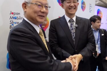 【CEATEC 2026】JEITA新野会長と自工会・佐藤会長が対談　「フィジカルAI」に日本の勝ち筋、産業を越えた共創訴え