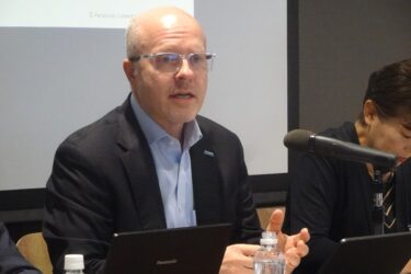 パナソニックコネクトのセインCEO　「顧客起点の価値創出」に意欲　航空機向け事業の成功モデル横展開