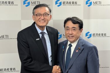 赤澤経産相、インテル日本法人50周年に祝意　タンCEO「日本がフィジカルAI時代の鍵」