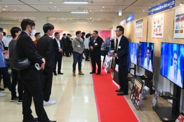 シャープMJ、広島で秋の販促提案会　「つながる家電」をテーマに